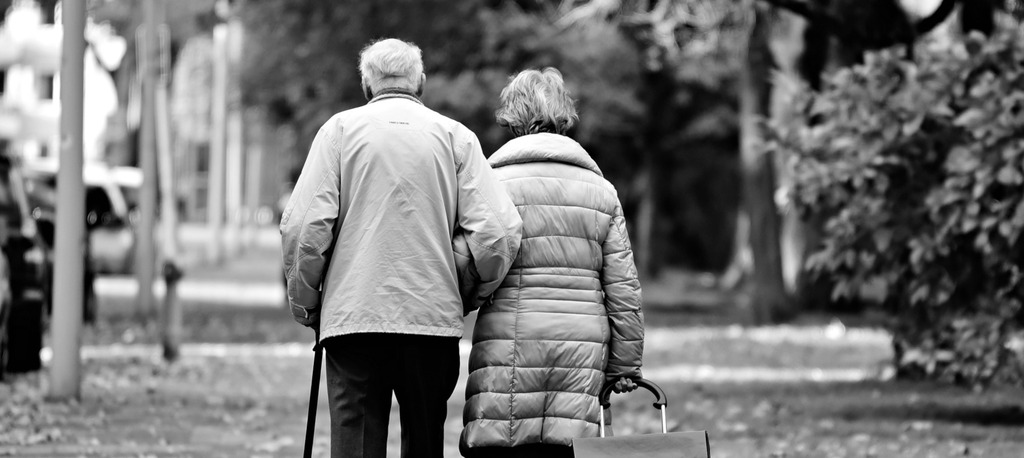 recherches en anthropologie et sociologiepersonnes âgées perte d'autonomie maintien à domicile